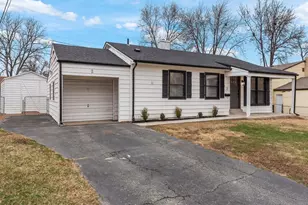 2 Derby Ln, Saint Peters, MO 63376 - Photo 3