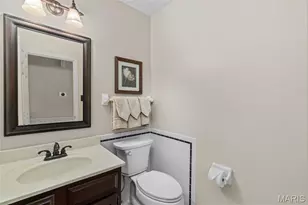 973 Oakwood Farms Ln, Ballwin, MO 63021 - Photo 33