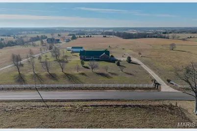 23598 Falcon Road, Lebanon, MO 65536 - Photo 93