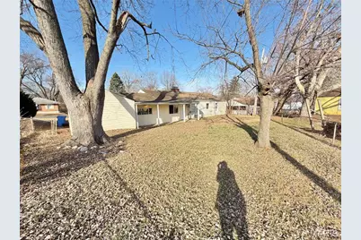 110 De Smet Drive, Florissant, MO 63031 - Photo 15