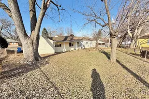 110 De Smet Dr, Florissant, MO 63031 - Photo 15