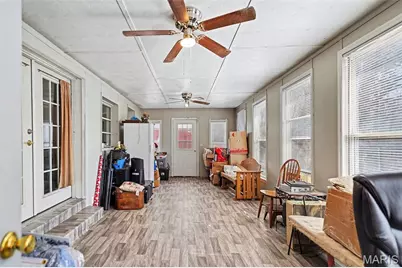 64 Mocking Bird Lane, Hawk Point, MO 63349 - Photo 5