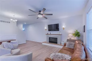 9028 Camino Trl, Cottleville, MO 63304 - Photo 15