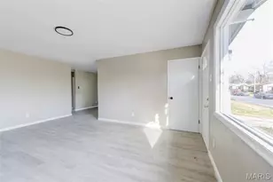 10417 Prince Dr, Saint Louis, MO 63136 - Photo 7