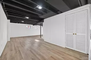 1061 Summer Tree Dr, Ballwin, MO 63011 - Photo 33