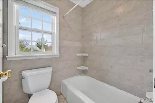 1 Glenkirk Ln, Glendale, MO 63122 - Photo 23