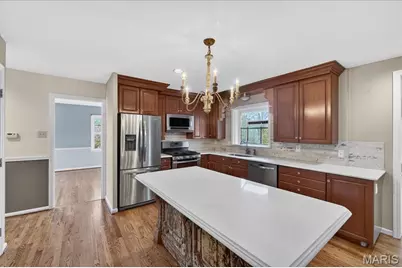 1 Glenkirk Lane, Glendale, MO 63122 - Photo 9