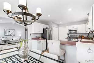 104 Eric Craig Ct, Saint Peters, MO 63376 - Photo 15