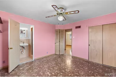 7400 Anrose Drive, University City, MO 63130 - Photo 17