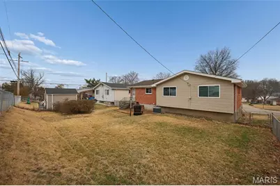 4635 Candace Drive, Saint Louis, MO 63123 - Photo 9