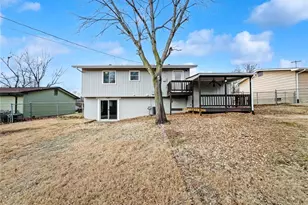 6 S Boxwood Ln, O'Fallon, MO 63366 - Photo 5