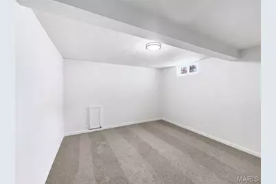 6 S Boxwood Lane, O'Fallon, MO 63366 - Photo 17