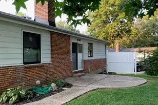 822 Dutch Mill Dr, Ballwin, MO 63011 - Photo 15