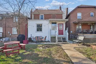 1216 McCausland Ave, Saint Louis, MO 63117 - Photo 3