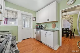 1216 McCausland Ave, Saint Louis, MO 63117 - Photo 11