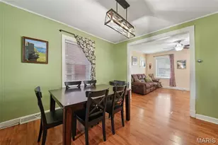 1216 McCausland Ave, Saint Louis, MO 63117 - Photo 9