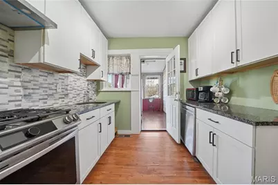 1216 McCausland Avenue, Saint Louis, MO 63117 - Photo 13