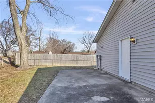 1703 Boardwalk Ave, Florissant, MO 63031 - Photo 17