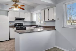 1703 Boardwalk Ave, Florissant, MO 63031 - Photo 7