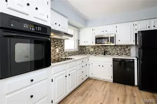 802 Delhurst Dr, Manchester, MO 63021 - Photo 15