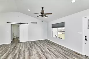 501 Gaw Ct, Bowling Green, MO 63334 - Photo 5