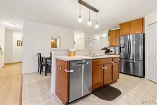 156 Fox Creek Dr, Wentzville, MO 63385 - Photo 3