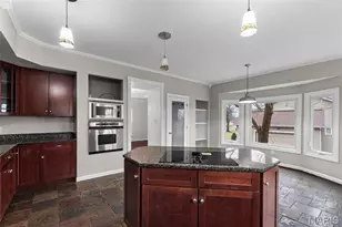 13505 Pine Wood Trail, Saint Louis, MO 63128 - Photo 17