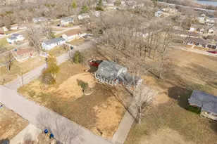 1621 N 6th St, De Soto, MO 63020 - Photo 13