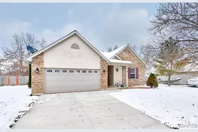 50 Village Circle Drive, Winfield, MO 63389 - Photo 3
