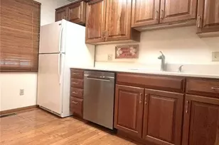 2041 Falling Brook Dr, Maryland Heights, MO 63043 - Photo 3