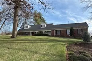 3 Tanglewood Trail, Ballwin, MO 63021 - Photo 1