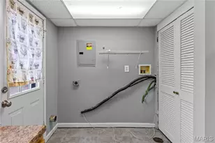 2265 Grants Pkwy, Florissant, MO 63031 - Photo 9