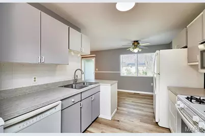 5 Reece Drive, O'Fallon, MO 63366 - Photo 11