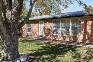 5 Reece Dr, O'Fallon, MO 63366 - Photo 3