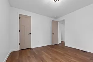 6634 Chamberlain Ave, University City, MO 63130 - Photo 21