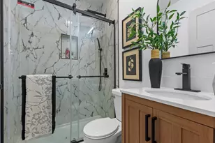 6634 Chamberlain Ave, University City, MO 63130 - Photo 11