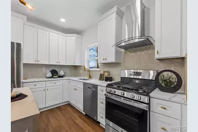 6634 Chamberlain Avenue, University City, MO 63130 - Photo 7