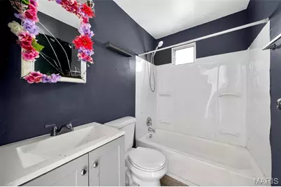 4211 Ravenwood Avenue, Saint Louis, MO 63121 - Photo 11