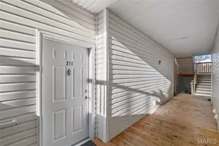 42 Kassebaum Ln, Saint Louis, MO 63129 - Photo 3