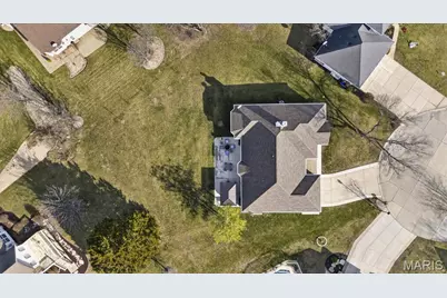 1407 Tucks Inn Court, Lake Saint Louis, MO 63367 - Photo 31