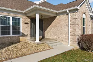 1407 Tucks Inn Ct, Lake Saint Louis, MO 63367 - Photo 5