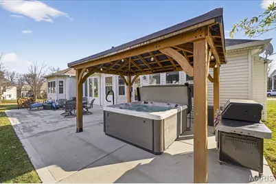 1407 Tucks Inn Court, Lake Saint Louis, MO 63367 - Photo 5