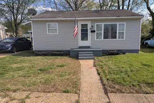 812 Raymond St, Sullivan, MO 63080 - Photo 1