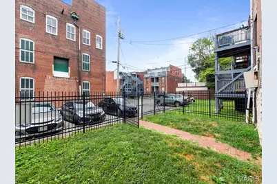 1714 Tucker Avenue #D, Saint Louis, MO 63104 - Photo 25
