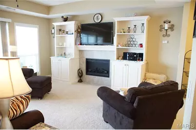 807 Harbour Town Drive E #807 E, Lake Ozark, MO 65049 - Photo 5