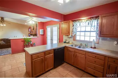 3933 Arbre Lane, Florissant, MO 63034 - Photo 13