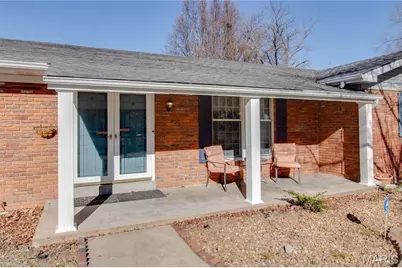 3933 Arbre Lane, Florissant, MO 63034 - Photo 5