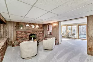 1652 Featherstone Dr, Town and Country, MO 63131 - Photo 37