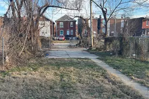 4210 Holly Ave, Saint Louis, MO 63115 - Photo 45