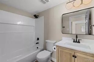 29 Salsibury Ct, Lake Saint Louis, MO 63367 - Photo 27